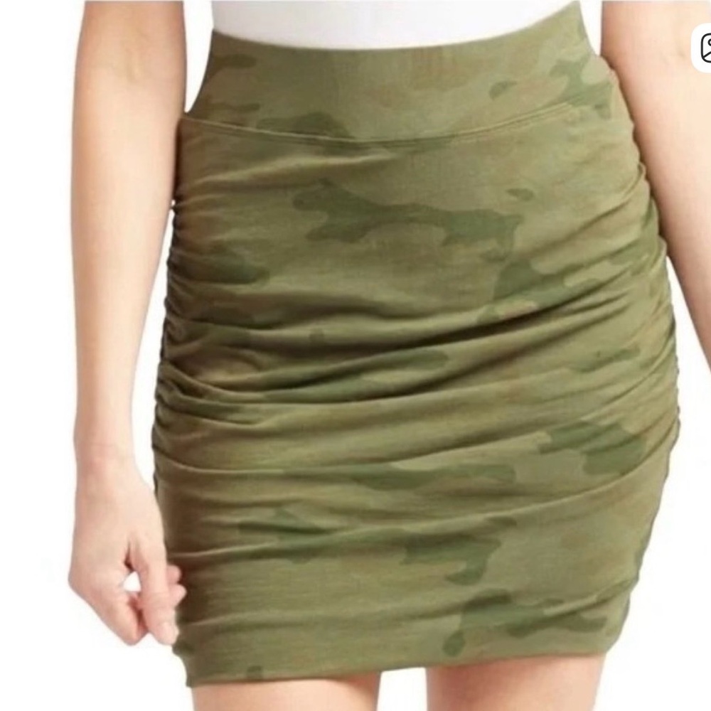 Sundry double lined rouched skirt L